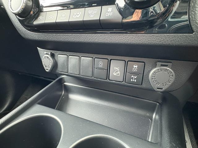 ハイラックス Ｚ　純正ナビフルセグＴＶ／社外ミラー型ドライブレコーダー／トヨタセーフティセンス／アダプティブクルーズコントロール／レーンキープアシスト／ＥＴＣ／スマートキー×２／バックドア用キー×２（35枚目）
