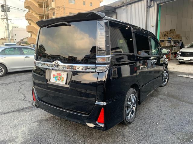 ヴォクシー ＺＳ　煌　ワンオーナー／アルパイン１１インチナビＴＶ／アルパイン１２．８インチフリップダウンモニター／両側パワースライドドア／スマートキー／ＥＴＣ／フロント・サイド・バックカメラ（3枚目）