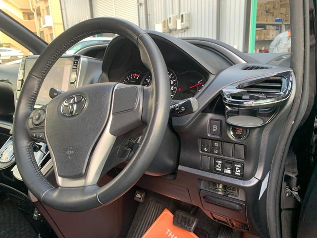 ヴォクシー ＺＳ　煌　ワンオーナー／アルパイン１１インチナビＴＶ／アルパイン１２．８インチフリップダウンモニター／両側パワースライドドア／スマートキー／ＥＴＣ／フロント・サイド・バックカメラ（7枚目）