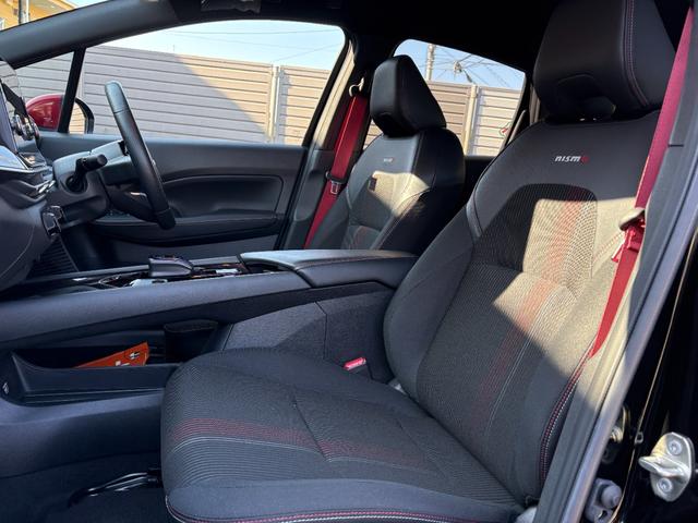 オーラ ニスモ インテリジェントアラウンドビューモニター/インテリジェントルームミラー/日産コネクト/プロパイロット/クリアランスソナー/前席シートヒーター/ステアリングヒーター/ブラインドスポットモニター/ETC(21枚目)