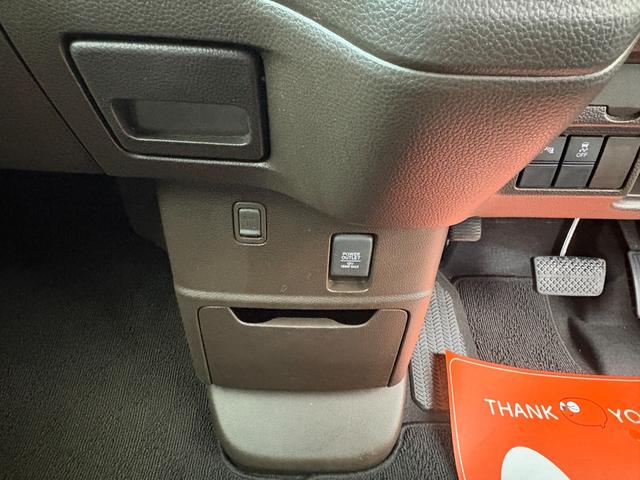 Ｎ－ＢＯＸ Ｌ　ワンオーナー　両側パワースライドドア　ホンダセンシング　９インチナビ　フルセグＴＶ　バックカメラ　前席シートヒーター　コーナーセンサー　アダクティブクルーズコントール　スマートキー　プッシュスタート（31枚目）