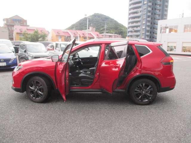 エクストレイル 2.0 20Xi Vセレクション 2列車 4WD エマージェンシーブレーキ装備 踏み間違い防止 盗難防止 全周囲モニター オールモード4WD LEDヘッドライト LDP iストップ レーダークルーズ ETC 1オナ アルミ メモリーナビ スマートキー バックモニター ABS(18枚目)