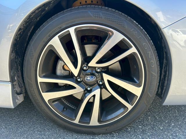 レヴォーグ 1.6GT-Sアイサイト 純正ナビ/TV/バックカメラ/ETC/パワーシート/衝突軽減/レーンアシスト/純正アルミ(12枚目)