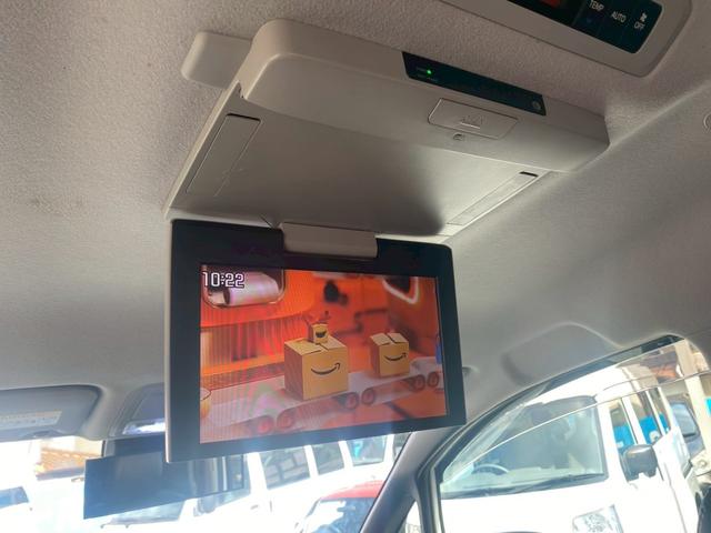 ヴォクシー ハイブリッドＶ　純正９インチナビ／ＴＶ／Ｂｌｕｅｔｏｏｔｈ／バックカメラ／両側パワースライドドア／フリップダウンモニター／純正アルミ／クルーズコントロール／ＥＴＣ／シートヒーター／セーフティーセンス（57枚目）