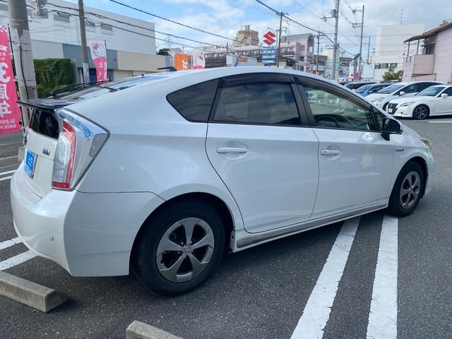 プリウス Sマイコーデ ユーザー買取/純正ナビTV/Bカメラ/BIuetooth/レザーシート/ETC/スマート&プッシュスタート(6枚目)