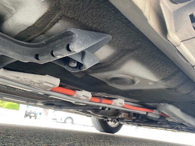 プリウス Sマイコーデ ユーザー買取/純正ナビTV/Bカメラ/BIuetooth/レザーシート/ETC/スマート&プッシュスタート(25枚目)