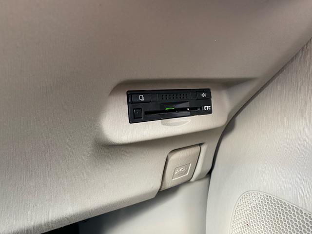 プリウス Sマイコーデ ユーザー買取/純正ナビTV/Bカメラ/BIuetooth/レザーシート/ETC/スマート&プッシュスタート(29枚目)