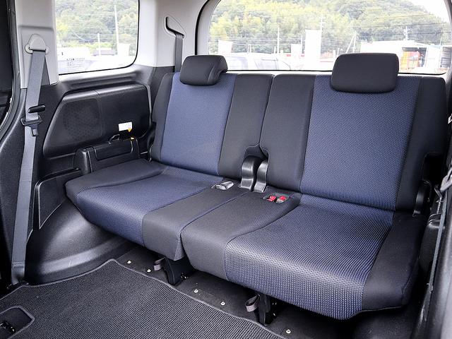 スパーダS HDDナビ スマートスタイルED 後期 禁煙車 両側電動スライドドア フリップダウンモニター HDDナビ CD録音 DVD再生 バックカメラ ステアリングリモコン スマートキー ETC HID コーナーセンサー タイミングチェーン(30枚目)
