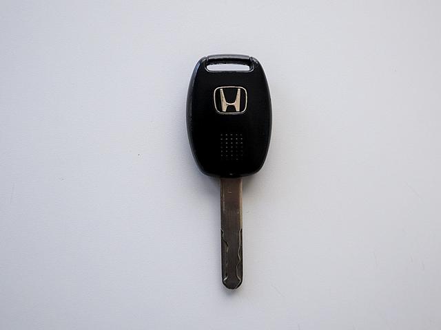 L エアロ リアスポイラー SDナビ Bluetooth 社外マフラー HIDオートライト 社外アルミホイール オートエアコン 電動格納ドアミラー 禁煙車(28枚目)
