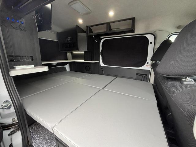 アトレー RS 2名登録 大型収納 リチウム400Ah 12Vクーラー 2000Wインバーター 電子レンジ リヤTV 走行充電 外部充電 10インチナビ リヤショック交換 シャシー防錆塗装 対面レイアウト(48枚目)
