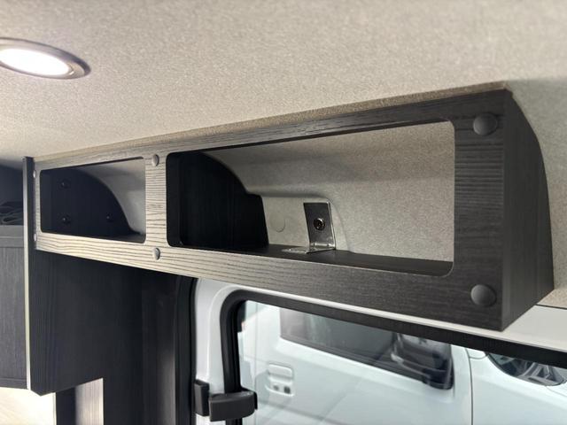 アトレー RS 2名登録 大型収納 リチウム400Ah 12Vクーラー 2000Wインバーター 電子レンジ リヤTV 走行充電 外部充電 10インチナビ リヤショック交換 シャシー防錆塗装 対面レイアウト(65枚目)