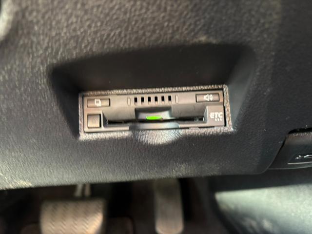 プリウス Sセーフティプラス F、R,Sモデリスタエアロ ドラレコ 純正9インチナビ 社外アルミホイール デジタルインナーミラー ETC バックカメラ シートカバー(27枚目)