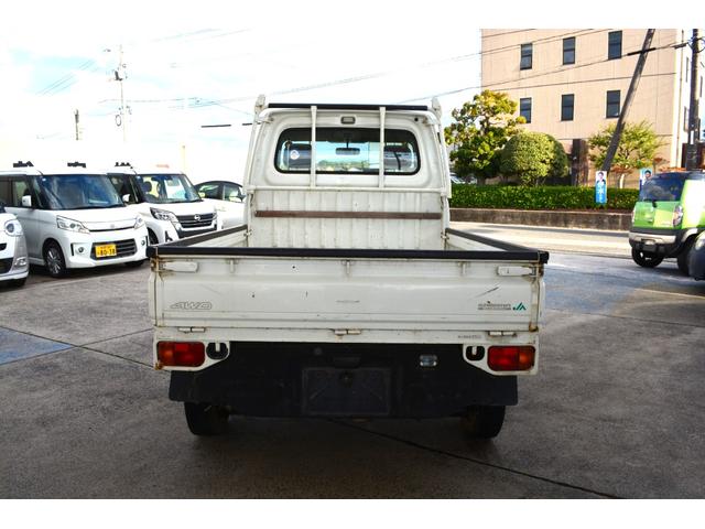 サンバートラック TC 新品タイヤ 4WD 5MT エアコン パワステ(10枚目)