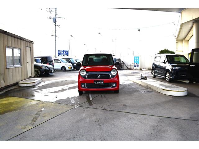 N-ONE プレミアム ツアラー 新品タイヤ 社外ナビ フルセグ Bluetooth スマートキー オートエアコン(2枚目)