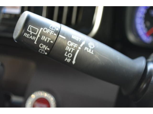 N-ONE プレミアム ツアラー 新品タイヤ 社外ナビ フルセグ Bluetooth スマートキー オートエアコン(23枚目)