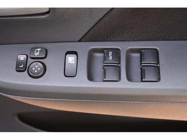 ワゴンＲ ＦＸリミテッド　新品タイヤ　４ＷＤ　スマートキー　プッシュスタート　オートエアコン（22枚目）