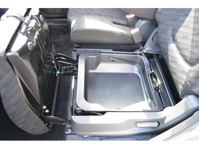 ワゴンＲ ＦＸリミテッド　新品タイヤ　４ＷＤ　スマートキー　プッシュスタート　オートエアコン（28枚目）