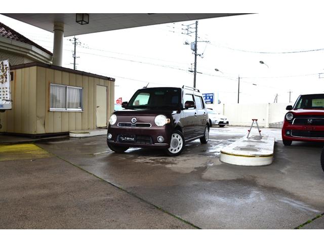 ミラココア ココアプラスＸスペシャルコーデ　新品タイヤ　純正ナビ　地デジ　バックカメラ　シートカバー　ＥＴＣ　オートエアコン（6枚目）