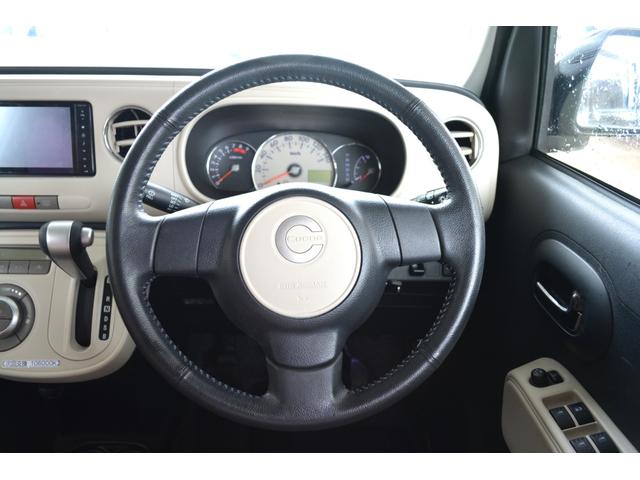 ミラココア ココアプラスＸスペシャルコーデ　新品タイヤ　純正ナビ　地デジ　バックカメラ　シートカバー　ＥＴＣ　オートエアコン（12枚目）