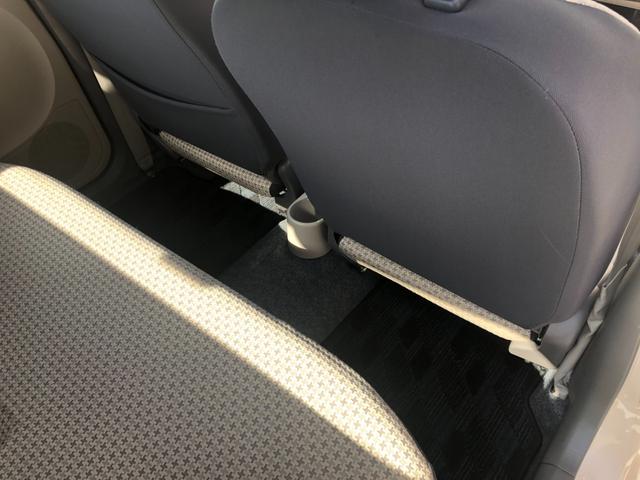 F グー鑑定車 ナビ ワンセグTV ETC ABS エアバッグ キーレスエントリー スペアーキー 国産新品タイヤ4本交換 ルーフバイザー 禁煙車 修復歴無し 車検整備付き 安心保障付き(18枚目)