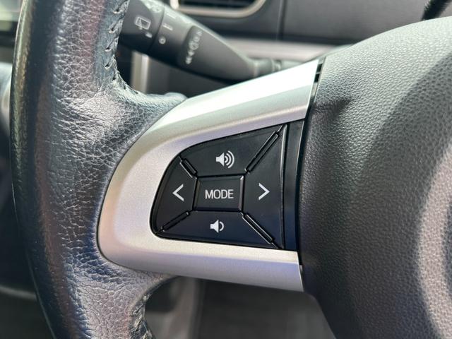 タント カスタムRS トップエディションリミテッドSAIII 7インチナビ パノラマモニター フルセグTV Bluetooth 両側電動スライドドア 衝突被害軽減ブレーキ スマートキー プッシュスタート ETC オートLEDヘッドライト 車検整備付き 禁煙車(8枚目)