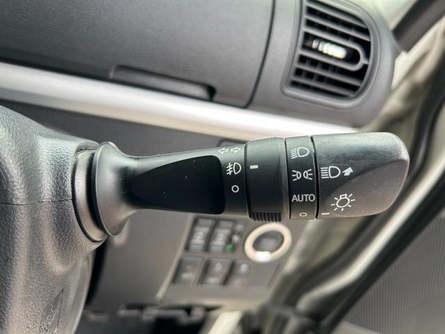 タント カスタムRS トップエディションリミテッドSAIII 7インチナビ パノラマモニター フルセグTV Bluetooth 両側電動スライドドア 衝突被害軽減ブレーキ スマートキー プッシュスタート ETC オートLEDヘッドライト 車検整備付き 禁煙車(32枚目)