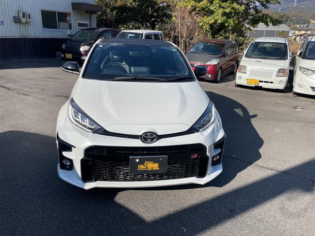 ＧＲヤリス ＲＺ　ハイパフォーマンス　ＲＺ　ハイパフォーマンス　ビルトインＥＴＣ　前後ドライブレコーダー　純正ナビ　禁煙車　ＧＲロゴキャリパー（2枚目）
