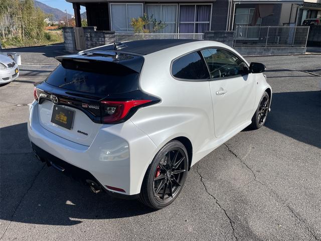 ＧＲヤリス ＲＺ　ハイパフォーマンス　ＲＺ　ハイパフォーマンス　ビルトインＥＴＣ　前後ドライブレコーダー　純正ナビ　禁煙車　ＧＲロゴキャリパー（8枚目）