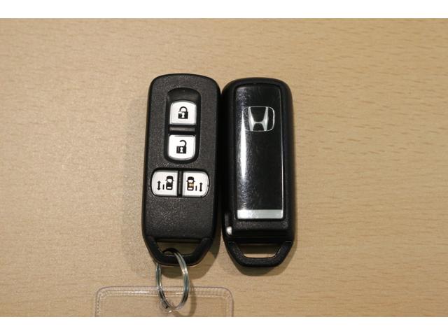 Ｎ－ＢＯＸカスタム Ｇ・ターボＬパッケージ　あんしんパッケージ　ターボ　ナビ　Ｂカメラ　ＥＴＣ　ＨＩＤ　パワースライドドア　社外マフラー（30枚目）