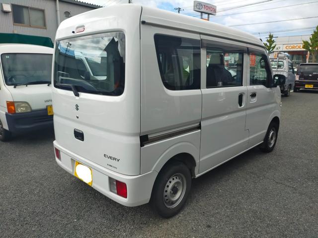 厳選した仕入れと徹底した整備、クリーニングを行っておりますので、ご安心ください。