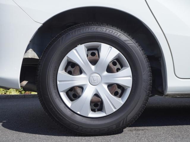 フリード Ｇジャストセレクション　ワンオーナー　ナビ　バックカメラ　ＥＴＣ　６人乗り　片側電動スライドドア　Ｂｌｕｅｔｏｏｔｈ　フルセグＴＶ　ミュージックラック　ＤＶＤ　ＨＩＤヘッドライト　スマートキー　横滑り防止装置　ドアバイザー（19枚目）