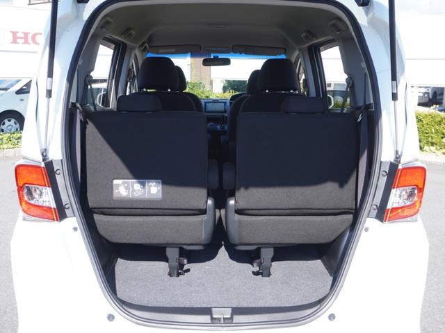 フリード Ｇジャストセレクション　ワンオーナー　ナビ　バックカメラ　ＥＴＣ　６人乗り　片側電動スライドドア　Ｂｌｕｅｔｏｏｔｈ　フルセグＴＶ　ミュージックラック　ＤＶＤ　ＨＩＤヘッドライト　スマートキー　横滑り防止装置　ドアバイザー（29枚目）