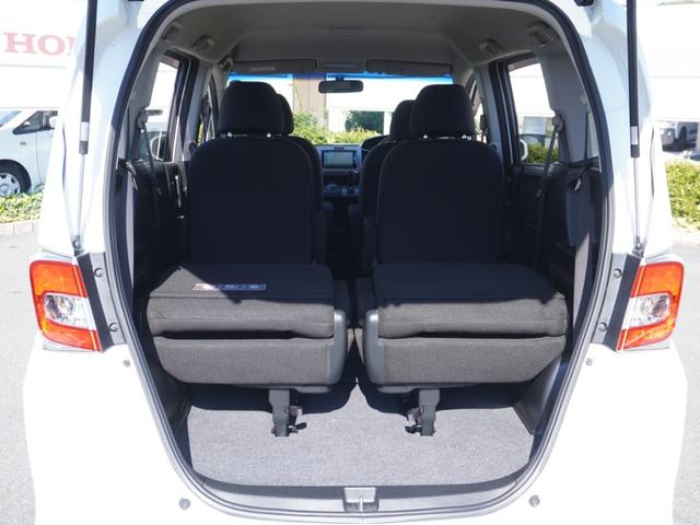 フリード Ｇジャストセレクション　ワンオーナー　ナビ　バックカメラ　ＥＴＣ　６人乗り　片側電動スライドドア　Ｂｌｕｅｔｏｏｔｈ　フルセグＴＶ　ミュージックラック　ＤＶＤ　ＨＩＤヘッドライト　スマートキー　横滑り防止装置　ドアバイザー（30枚目）