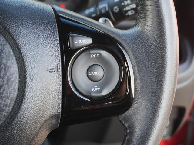 Ｎ－ＯＮＥ プレミアムツアラー　ワンオーナー　純正ナビ　バックカメラ　ＥＴＣ　パドルシフト　Ｂｌｕｅｔｏｏｔｈ　地デジＴＶ　クルーズコントロール　ＨＩＤヘッドライト　１５インチ純正アルミホイール　赤／黒ツートン　オールシーズンマット（52枚目）