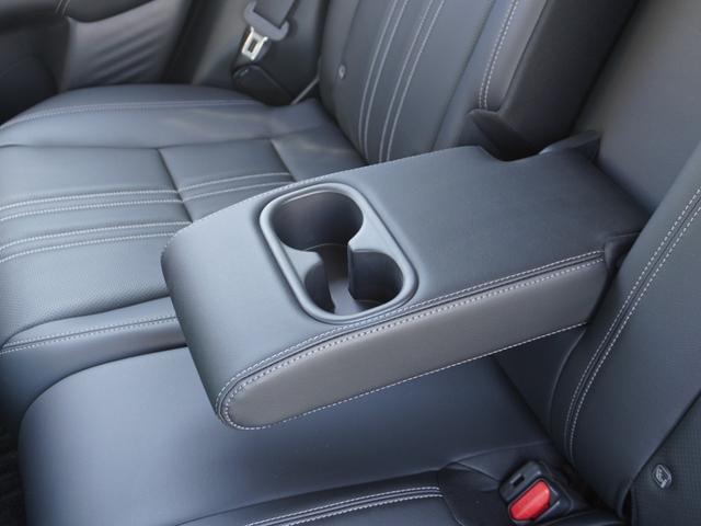 ZR-V Z ワンオーナー HondaCONNECTナビ 黒革シート BOSE 全方位カメラ ETC2.0 SOSボタン シートヒーター 障害物センサー パドルシフト ブラインドスポットモニター ワイヤレス充電器(38枚目)