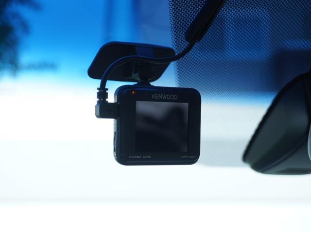 ステップワゴンスパーダ スパーダハイブリッドG・EXホンダセンシング ワンオーナー 9inインターナビ ドラレコ バックカメラ ETC シートヒーター 両側電動スライドドア アダプティブクルーズコントロール フルセグTV Bluetooth 16インチ純正アルミホイール(5枚目)