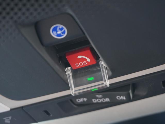 ヴェゼル ｅ：ＨＥＶＺ　ワンオーナー　禁煙車　９インチＨｏｎｄａＣＯＮＮＥＣＴナビ　バックカメラ　ＥＴＣ２．０　障害物センサー　シートヒーター　アダプティブクルーズコントロール　減速セレクター　ワイヤレス充電器　ＴＶ　ＬＤＡ（9枚目）