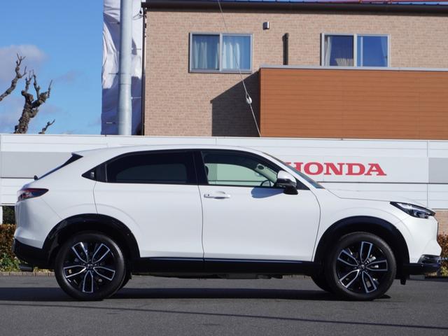 ヴェゼル ｅ：ＨＥＶＺ　ワンオーナー　禁煙車　９インチＨｏｎｄａＣＯＮＮＥＣＴナビ　バックカメラ　ＥＴＣ２．０　障害物センサー　シートヒーター　アダプティブクルーズコントロール　減速セレクター　ワイヤレス充電器　ＴＶ　ＬＤＡ（17枚目）