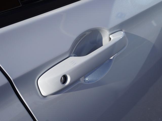 ヴェゼル ｅ：ＨＥＶＺ　ワンオーナー　禁煙車　９インチＨｏｎｄａＣＯＮＮＥＣＴナビ　バックカメラ　ＥＴＣ２．０　障害物センサー　シートヒーター　アダプティブクルーズコントロール　減速セレクター　ワイヤレス充電器　ＴＶ　ＬＤＡ（48枚目）