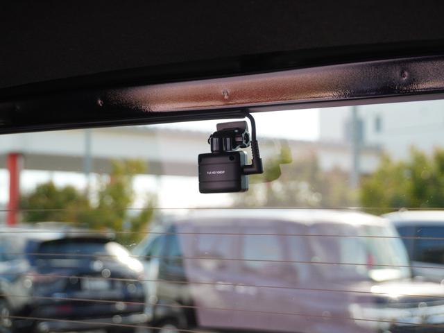 Ｎ－ＢＯＸカスタム ベースグレード　ワンオーナー　禁煙車　８インチディスプレイオーディオ　前後ドラレコ　バックカメラ　前後コーナーセンサ　シートヒーター　ＥＴＣ　アダプティブクルーズコントロール　片側電動スライドドア　ＬＥＤヘッドライト（8枚目）