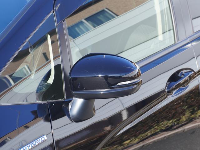 フィットハイブリッド Ｌパッケージ　ワンオーナー　禁煙車　衝突被害軽減ブレーキ　ホンダ純正ナビ　バックカメラ　ＥＴＣ　クルーズコントロール　フルセグＴＶ　スマートキー　プッシュスタート　ＬＥＤヘッドライト　横滑り防止装置　定期点検記録簿（19枚目）