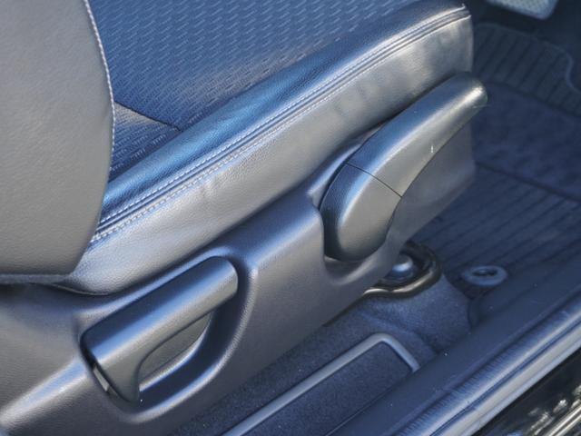 フィットハイブリッド Ｌパッケージ　ワンオーナー　禁煙車　衝突被害軽減ブレーキ　ホンダ純正ナビ　バックカメラ　ＥＴＣ　クルーズコントロール　フルセグＴＶ　スマートキー　プッシュスタート　ＬＥＤヘッドライト　横滑り防止装置　定期点検記録簿（42枚目）
