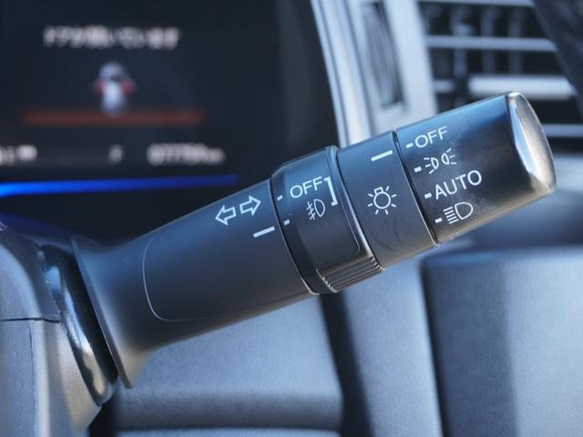 フィットハイブリッド Ｌパッケージ　ワンオーナー　禁煙車　衝突被害軽減ブレーキ　ホンダ純正ナビ　バックカメラ　ＥＴＣ　クルーズコントロール　フルセグＴＶ　スマートキー　プッシュスタート　ＬＥＤヘッドライト　横滑り防止装置　定期点検記録簿（50枚目）