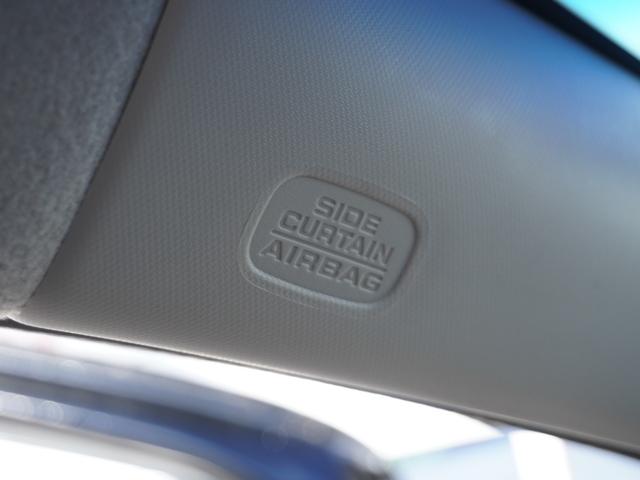 フィットハイブリッド Ｌパッケージ　ワンオーナー　禁煙車　衝突被害軽減ブレーキ　ホンダ純正ナビ　バックカメラ　ＥＴＣ　クルーズコントロール　フルセグＴＶ　スマートキー　プッシュスタート　ＬＥＤヘッドライト　横滑り防止装置　定期点検記録簿（63枚目）