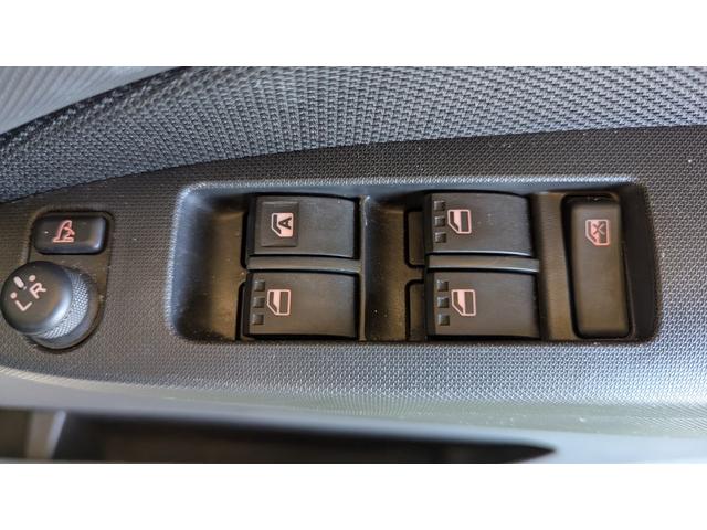 ムーヴ カスタム　Ｘ　ＶＳスマートセレクションＳＡ＆ＳＮ　４ＷＤ　　カーナビ　ＥＴＣ　バックカメラ　横滑り防止装置　スマートキー　オートエアコン　オートライトアイドリングストップ　プッシュスタート　ＡＢＳ　ディアルエアバック　ＨＤＭＩ付（48枚目）
