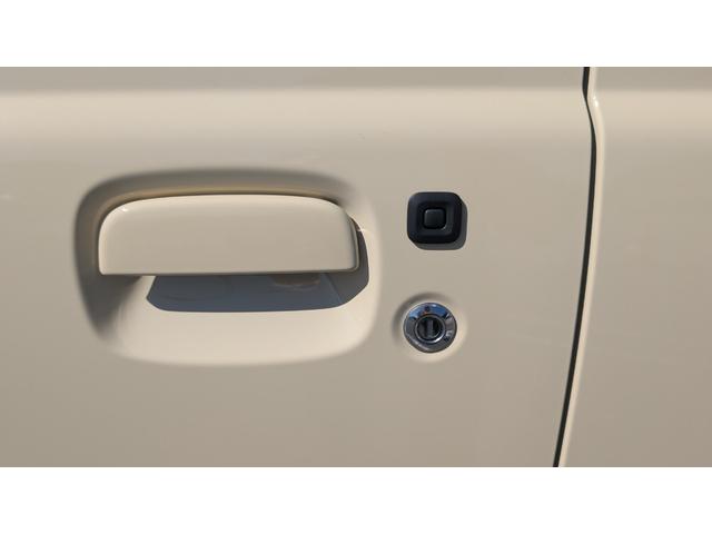 ジムニー XC 4WD XCターボ 登録届出済み未使用車 ディアルブレーキサポート ブレーキホールド LEDヘッドランプ シートヒーター 本革巻きステアリング プッシュスタート スマートキー 16インチアルミホイル付(23枚目)
