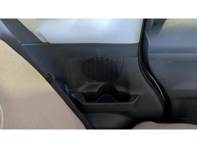 ムーヴキャンバス Ｘリミテッドメイクアップ　ＳＡＩＩ　４ＷＤ　カーナビ　ＥＴＣ　バックカメラ　衝突軽減ブレーキ　両側パワースライドドア　リモコンエンジンスターター　横滑り防止装置　スマートキー　プッシュスタート　オートエアコン　スレアリングリモコン（61枚目）