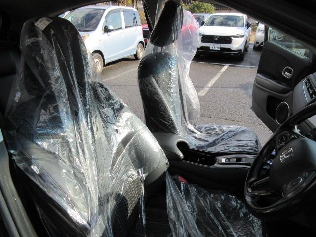 ヴェゼル ハイブリッドZ・ホンダセンシング ギャザズナビ リアカメラ シートヒーター ETC(10枚目)