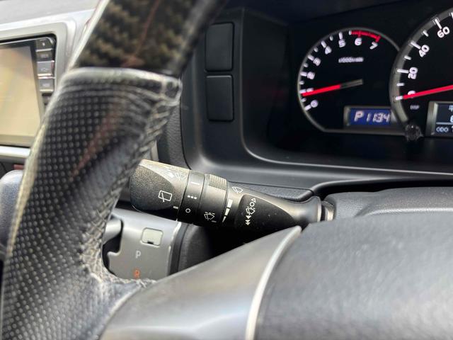 ハイエースワゴン GL 4WD ベッドキット バックカメラ TV オートクルーズコントロール 電動スライドドア オートライト スマートキー 電動格納ミラー 後席モニター 3列シート AT ユーザー買取(24枚目)