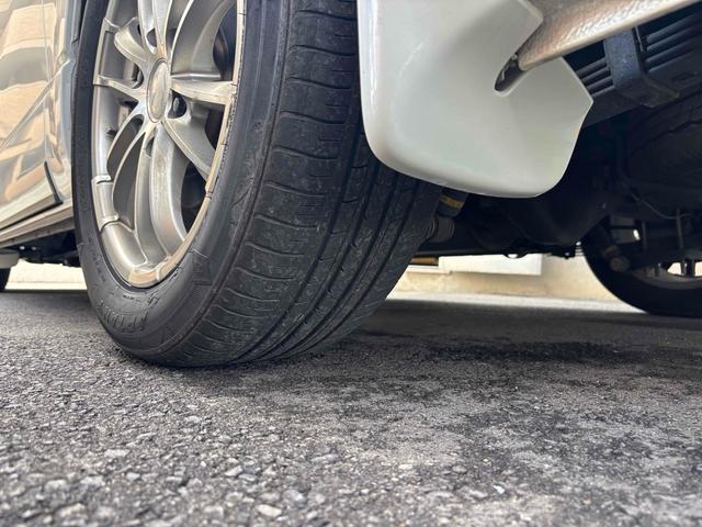 ハイエースワゴン GL 4WD ベッドキット バックカメラ TV オートクルーズコントロール 電動スライドドア オートライト スマートキー 電動格納ミラー 後席モニター 3列シート AT ユーザー買取(55枚目)